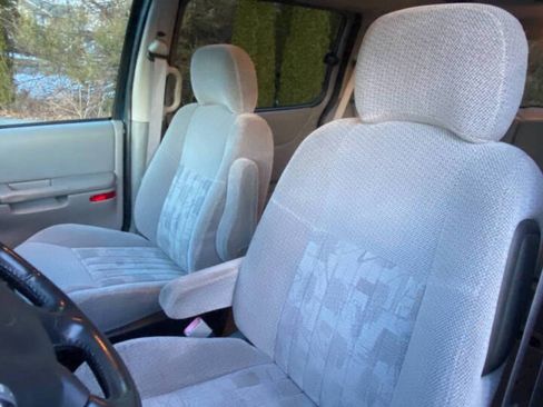 Used 2005 Pontiac Montana Extended w/ Convenience Package #1 image 13