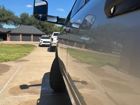 Used 2013 RAM 2500 Tradesman w/ Chrome Appearance Group image 23