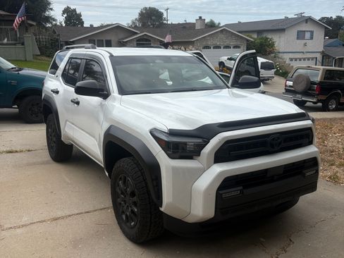 Used 2025 Toyota 4Runner SR5 RWD image 1