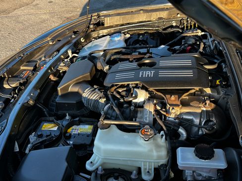 Used 2018 FIAT 124 Spider Lusso image 16