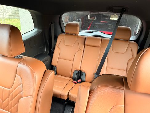 Used 2024 Kia Telluride EX X-Line image 11