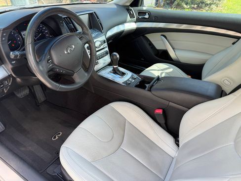 Used 2013 INFINITI G37 Sport w/ Premium Pkg RWD image 5