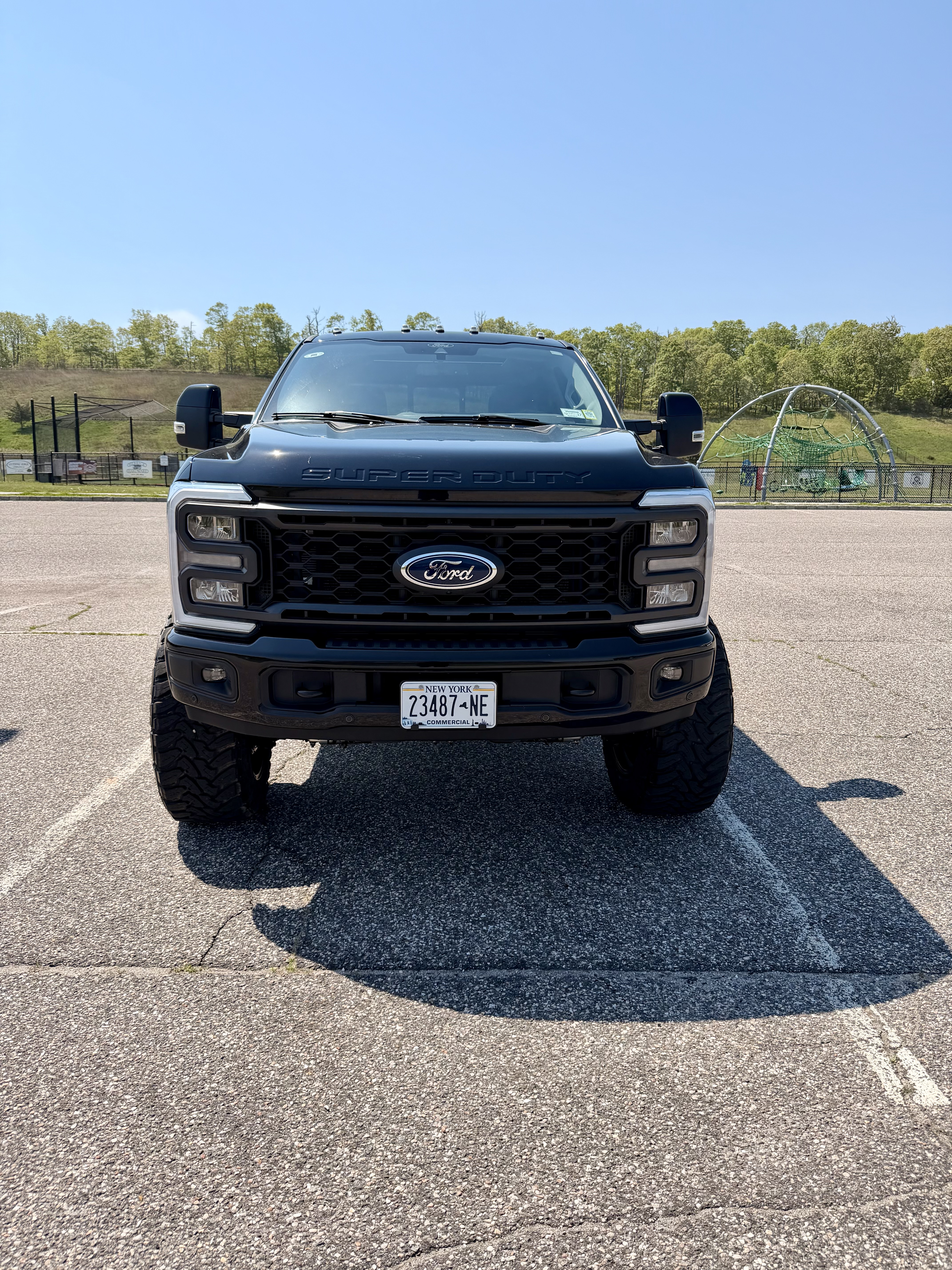 Used 2024 Ford F350 Lariat w/ Lariat Ultimate Package AWD/4WD image 8