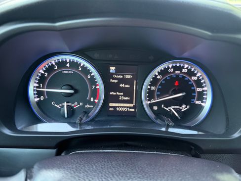 Used 2018 Toyota Highlander XLE FWD image 20