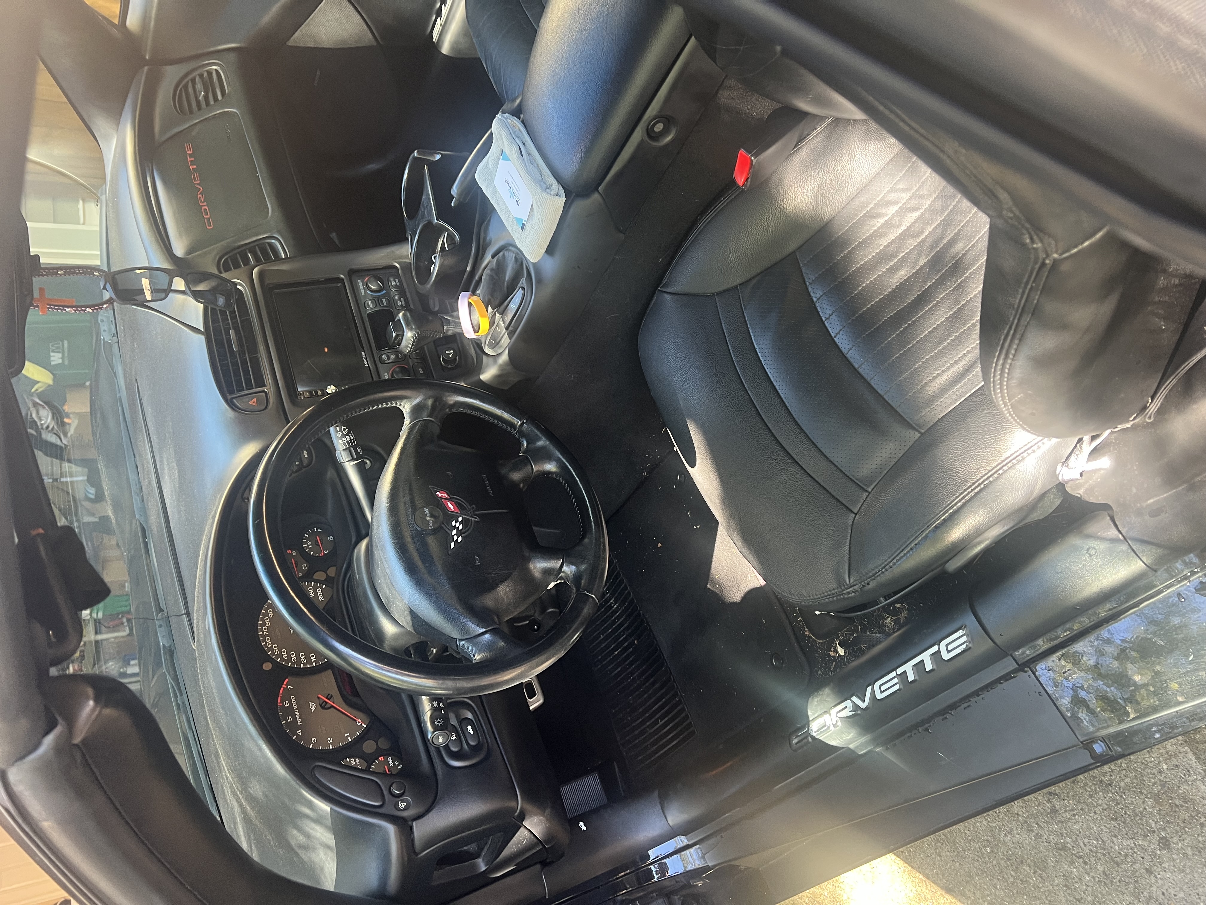 Used 1998 Chevrolet Corvette Convertible w/ Performance Handling Pkg RWD image 10