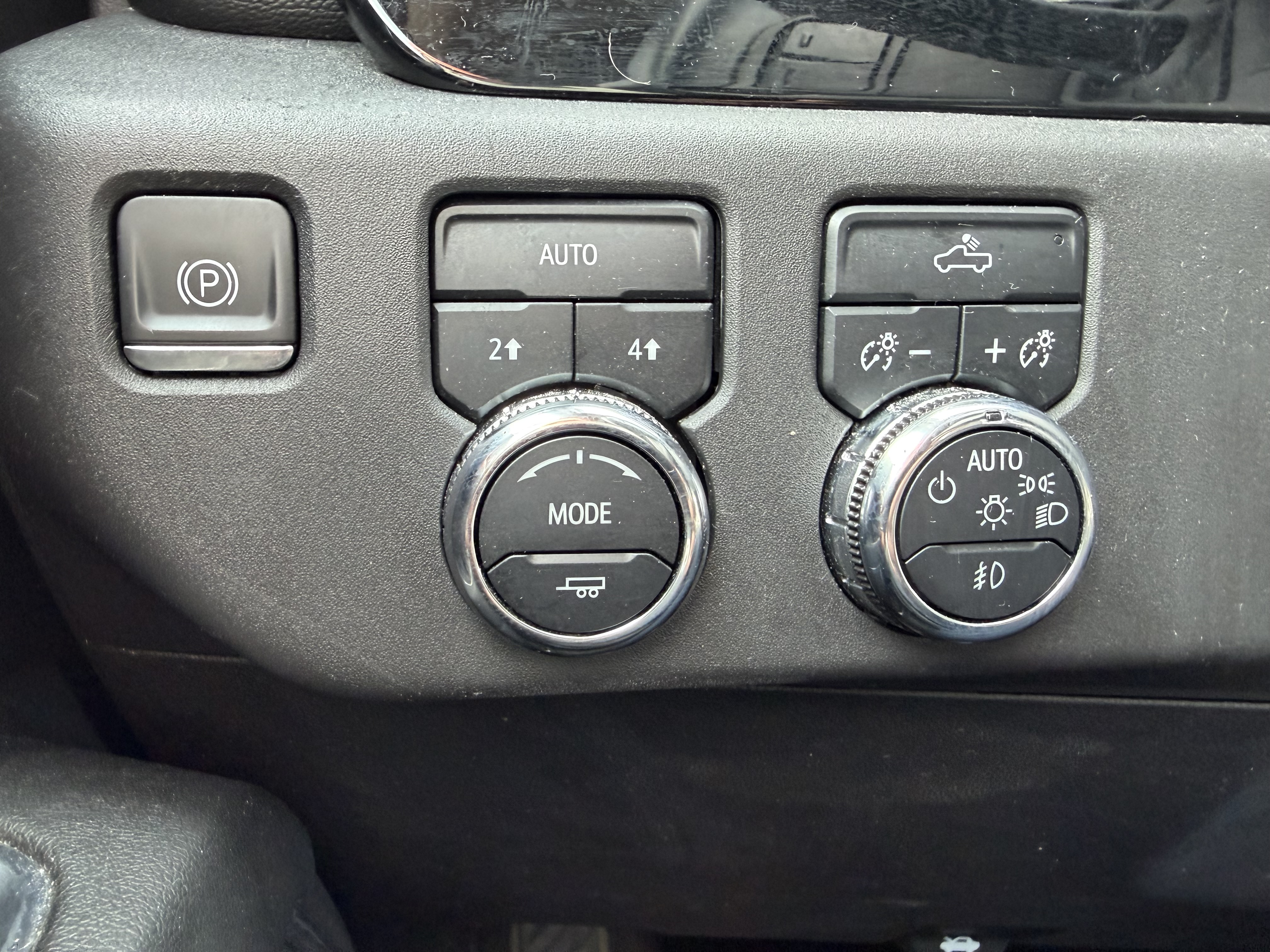 Used 2023 GMC Sierra 1500 Elevation AWD/4WD image 17