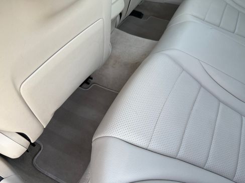 Used 2017 Mercedes-Benz C 300 Sedan image 19