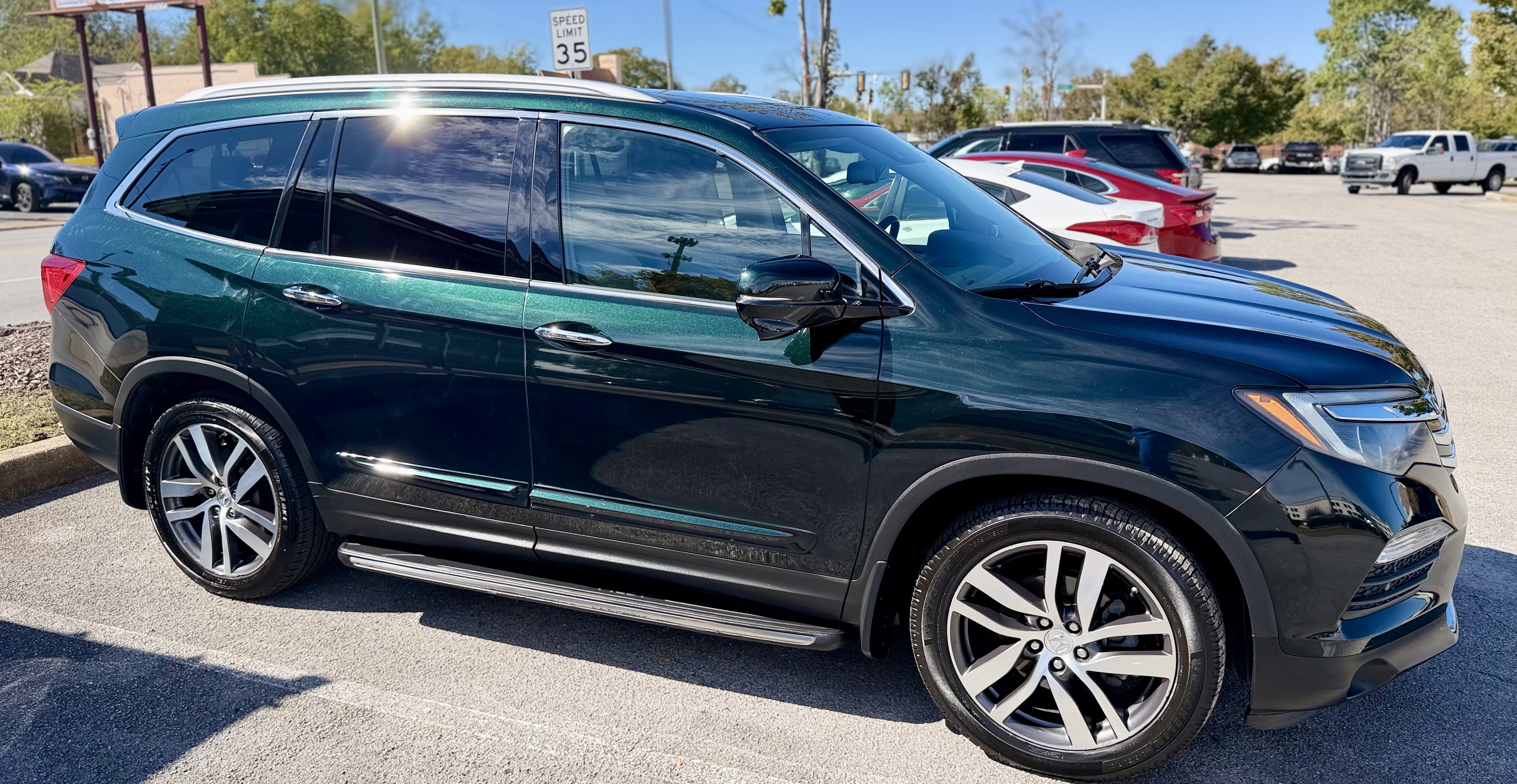 Used 2017 Honda Pilot Touring image 6
