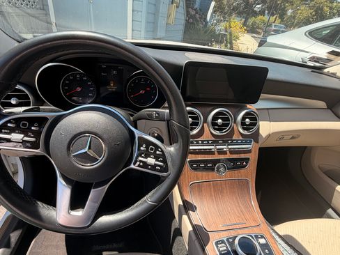 Used 2019 Mercedes-Benz C 300 Sedan image 8