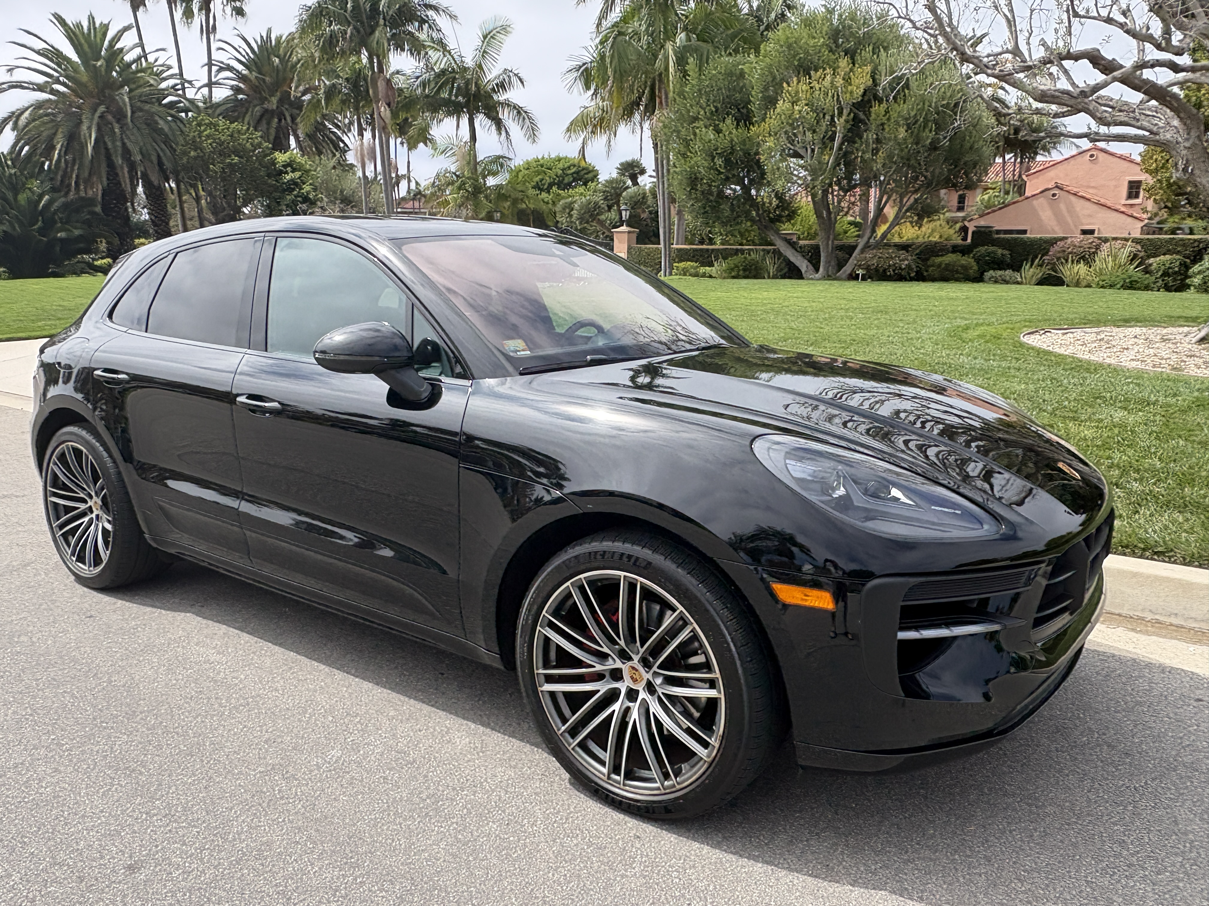 Used 2020 Porsche Macan GTS AWD/4WD image 2