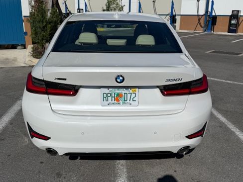 Used 2020 BMW 330i xDrive Sedan w/ Convenience Package image 6