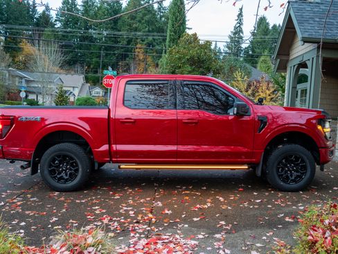 Used 2024 Ford F150 XLT w/ Equipment Group 302A MID image 2