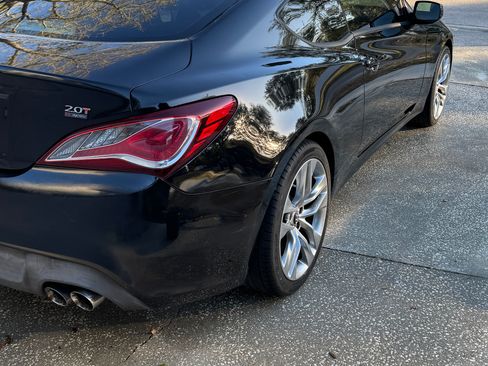 Used 2013 Hyundai Genesis 2.0T image 8