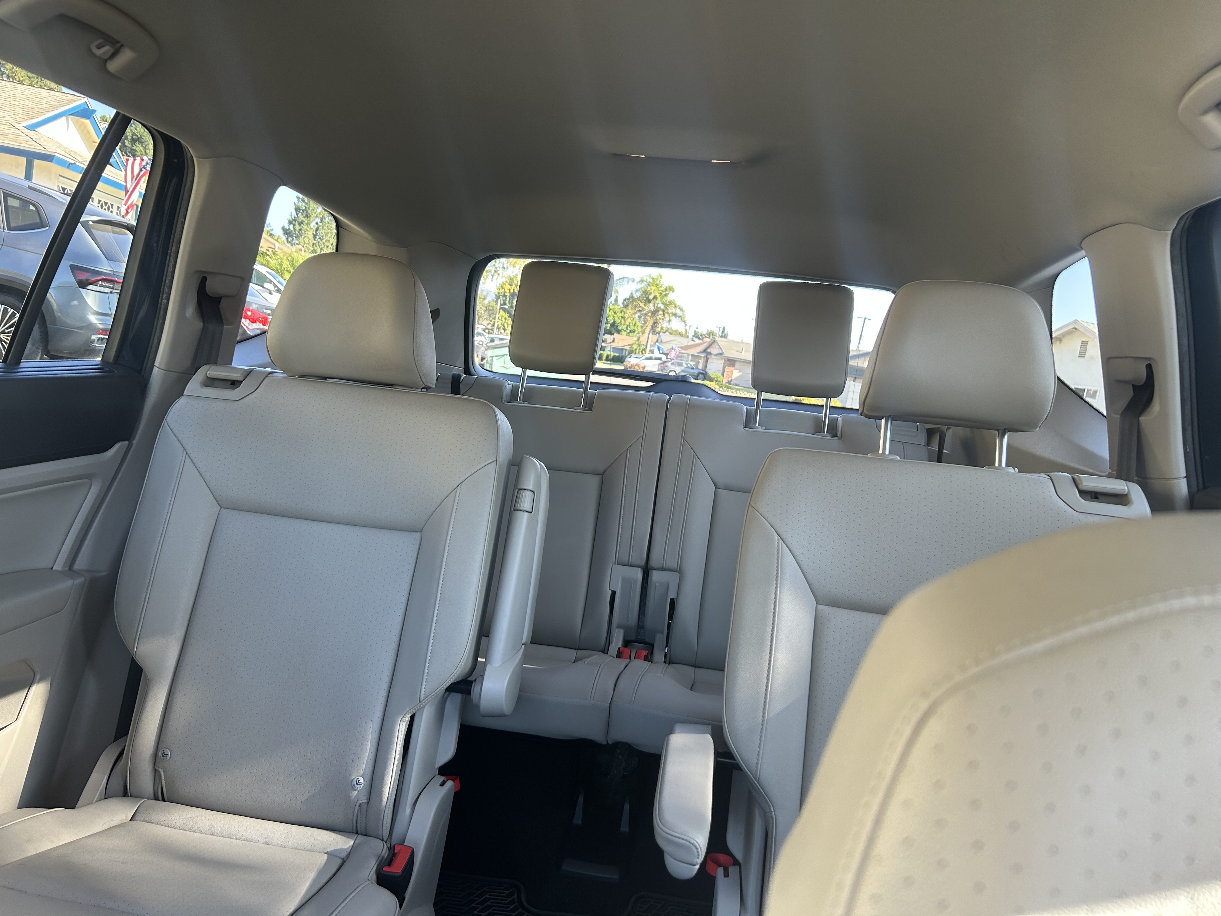 Used 2019 Volkswagen Atlas SE FWD image 5
