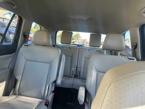 Used 2019 Volkswagen Atlas SE FWD image 5