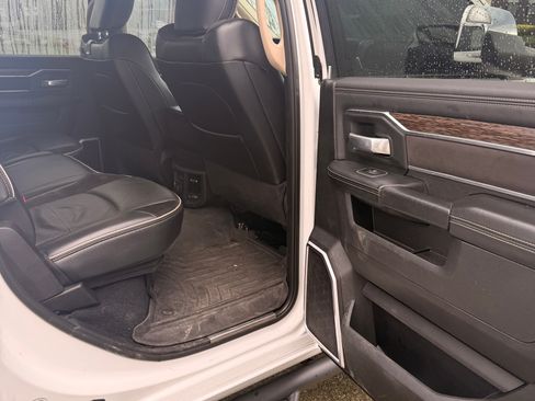 Used 2020 RAM 2500 Laramie image 14