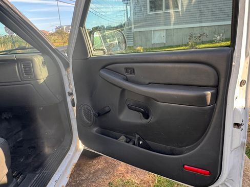 Used 2007 GMC Sierra 1500 W/T image 22