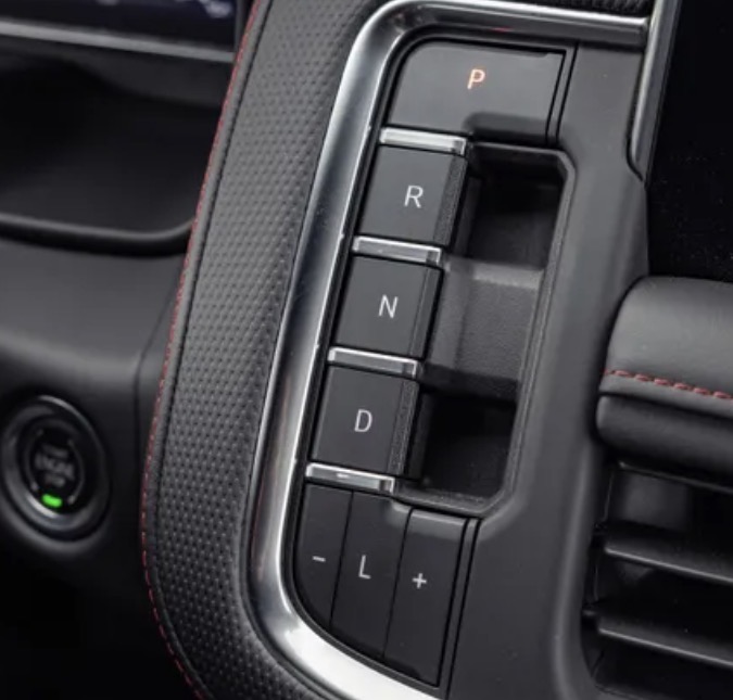 Used 2023 Chevrolet Tahoe RST w/ RST Performance Edition AWD/4WD image 11