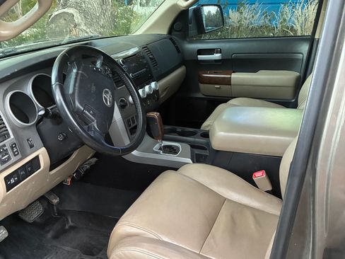 Used 2012 Toyota Tundra Limited image 11