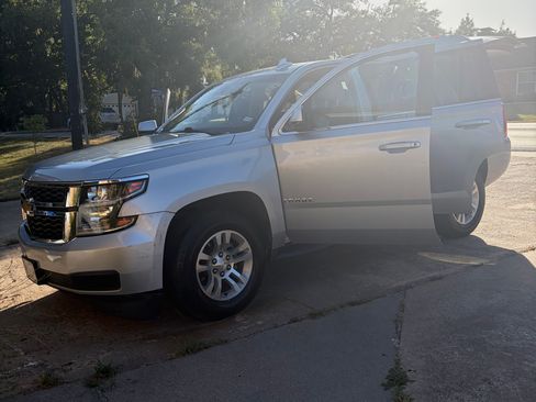 Used 2019 Chevrolet Tahoe LT RWD image 2