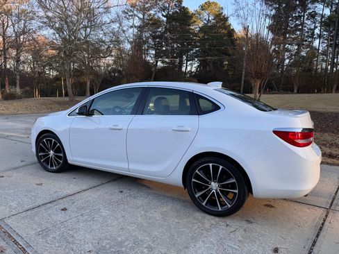 Used 2016 Buick Verano Sport Touring image 5