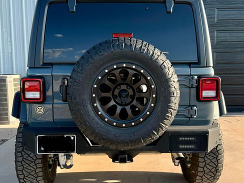Used 2024 Jeep Wrangler Sport AWD/4WD image 2
