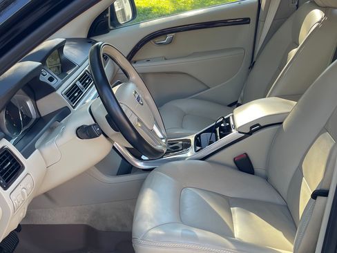 Used 2015 Volvo XC70 T6 image 11