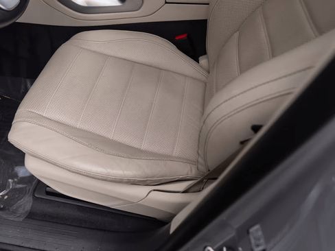 Used 2020 Mercedes-Benz GLE 580 4MATIC image 13