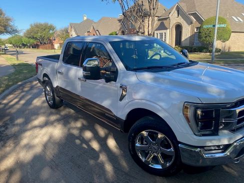 Used 2021 Ford F150 Lariat w/ Equipment Group 502A High AWD/4WD image 8