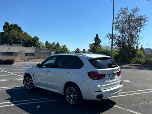 Used 2018 BMW X5 xDrive40e image 8