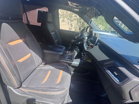 Used 2021 GMC Yukon AT4 w/ AT4 Premium Plus Package image 5