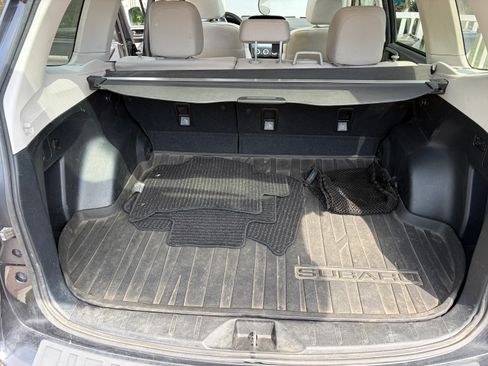 Used 2016 Subaru Forester 2.5i Premium AWD/4WD image 11