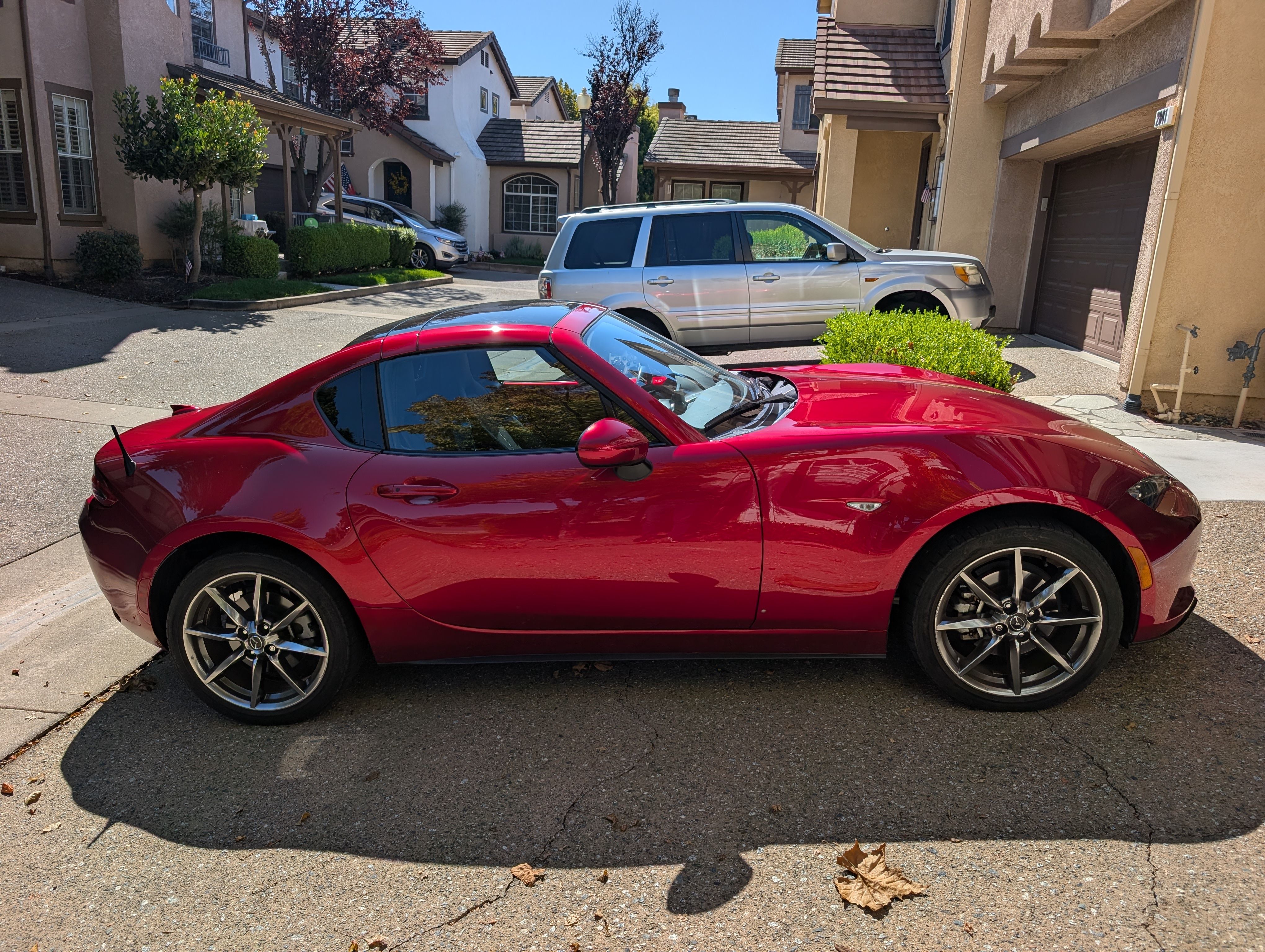 Used 2022 MAZDA MX-5 Miata RF Grand Touring RWD image 4
