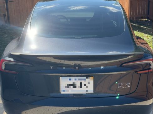 Used 2024 Tesla Model 3 Performance image 11