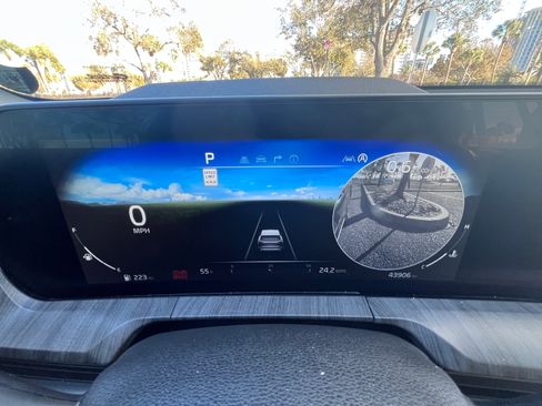 Used 2023 Kia Telluride SX Prestige image 12