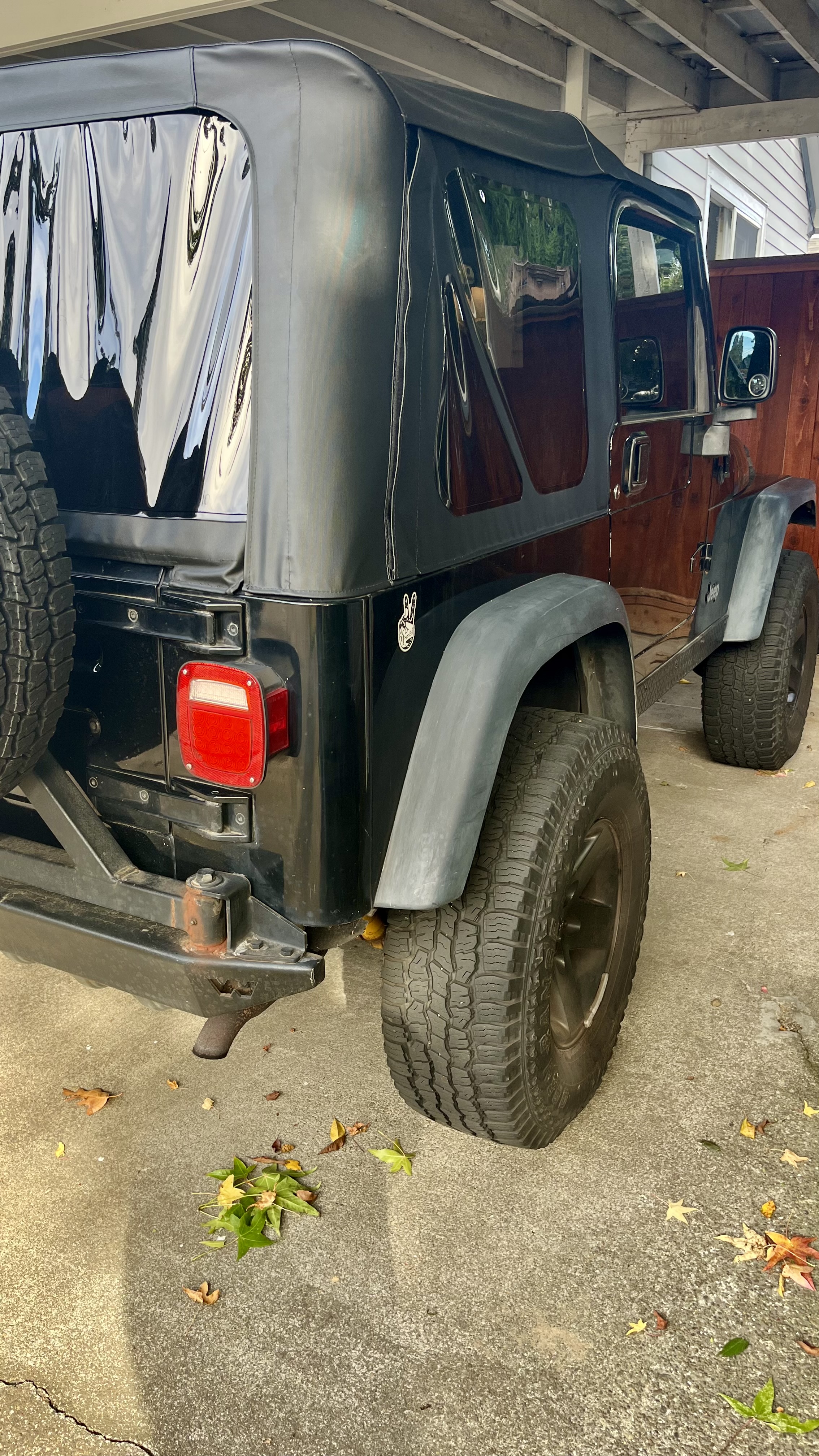 Used 2003 Jeep Wrangler Rubicon AWD/4WD image 9