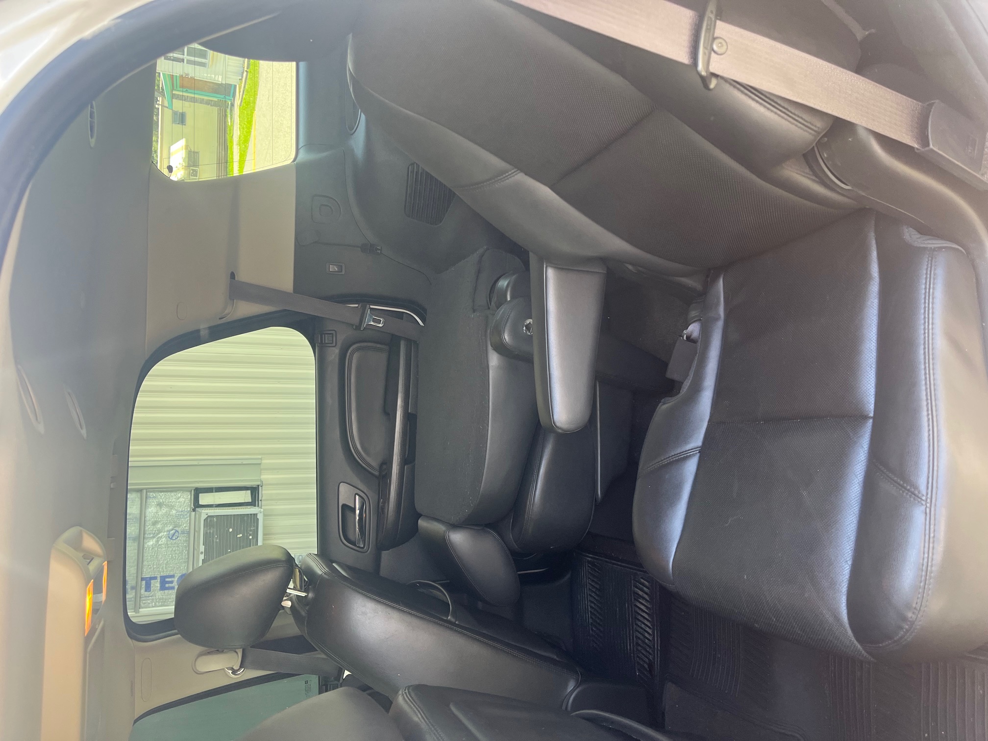 Used 2014 GMC Yukon Denali AWD/4WD image 10