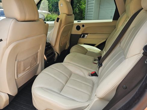 Used 2016 Land Rover Range Rover Sport Supercharged image 12