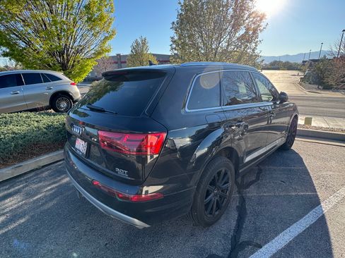 Used 2018 Audi Q7 3.0T Premium Plus w/ Premium Plus Package image 2