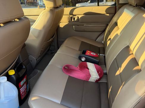 Used 1995 Toyota 4Runner SR5 image 6