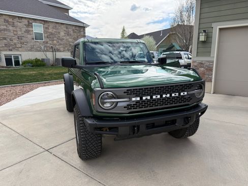 Used 2024 Ford Bronco Badlands w/ Sasquatch Package AWD/4WD image 11