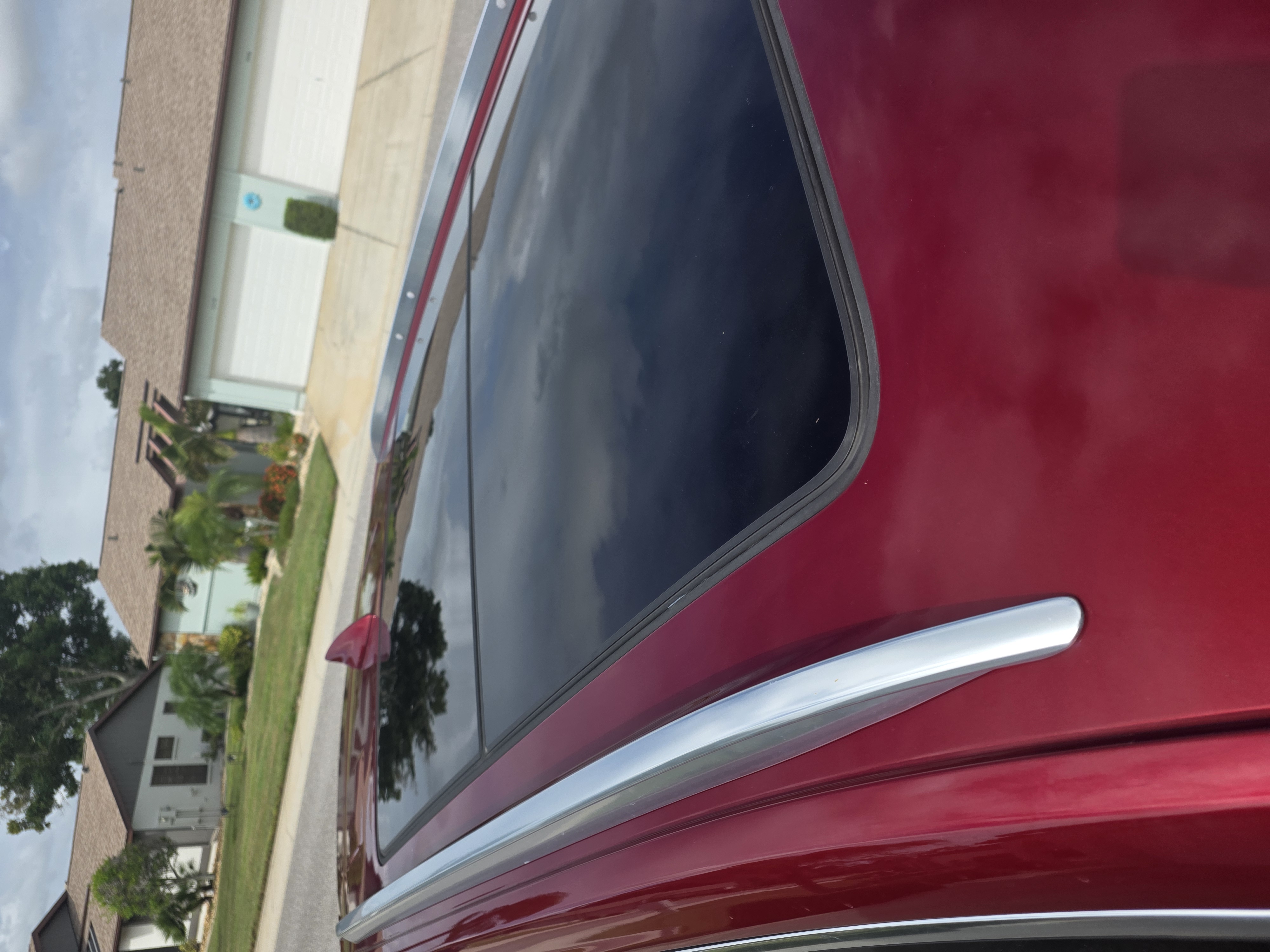 Used 2019 Cadillac XT4 Premium Luxury FWD image 14