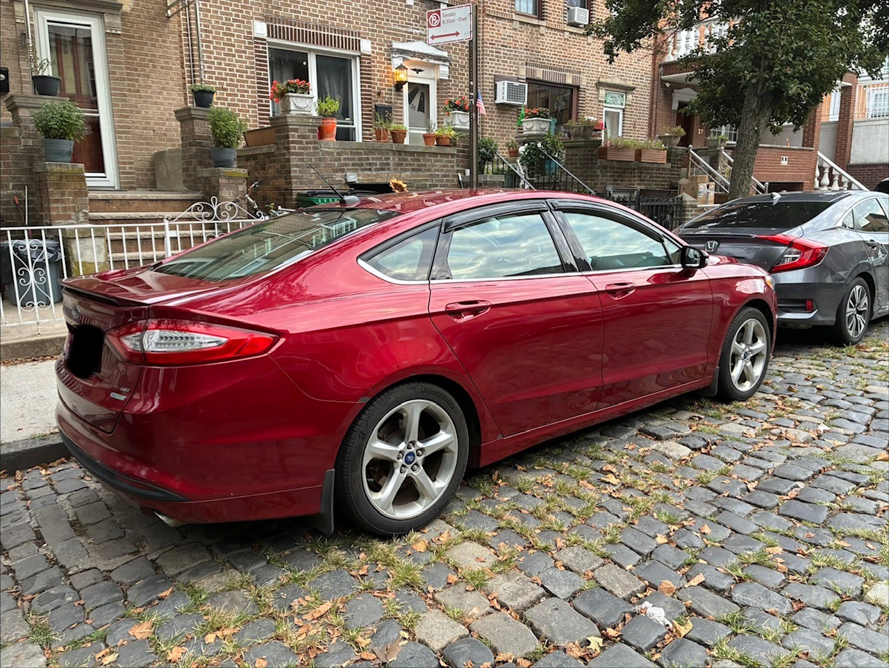Used 2013 Ford Fusion SE FWD image 6
