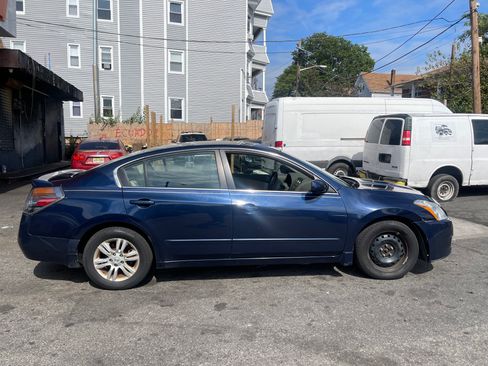 Used 2012 Nissan Altima 2.5 S w/ 20th Anniversary Pkg image 5
