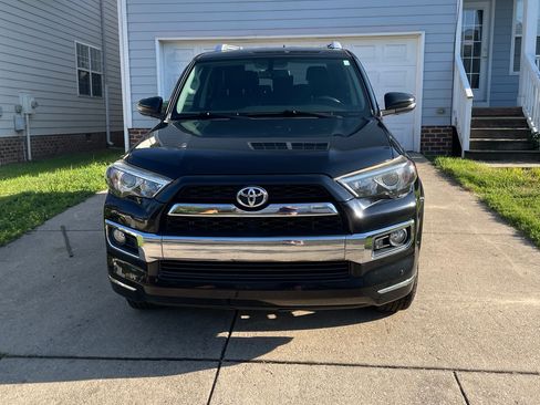 Used 2016 Toyota 4Runner Limited w/ Preferred Accessory Package AWD/4WD image 2