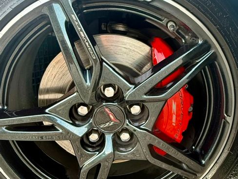 Used 2020 Chevrolet Corvette Stingray Premium Cpe w/ 3LT Preferred Equipment Group RWD image 15