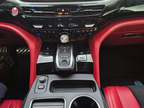 Used 2025 Acura MDX A-Spec image 13