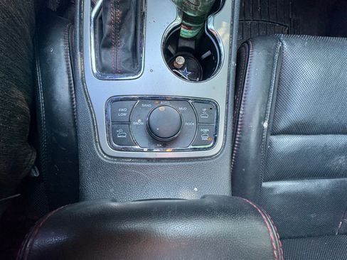 Used 2018 Jeep Grand Cherokee Trailhawk w/ Trailhawk Luxury Group image 19