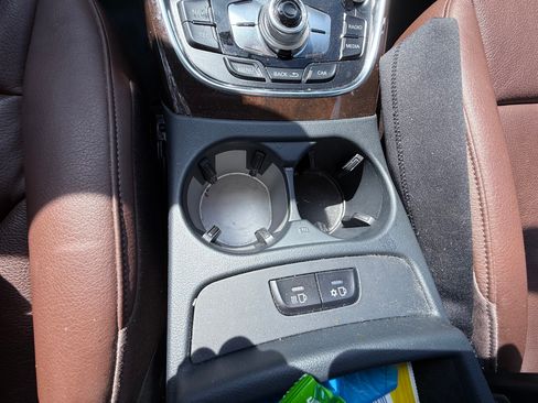 Used 2014 Audi Q5 3.0T Prestige image 15