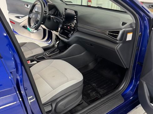 Used 2022 Hyundai Ioniq Blue image 8